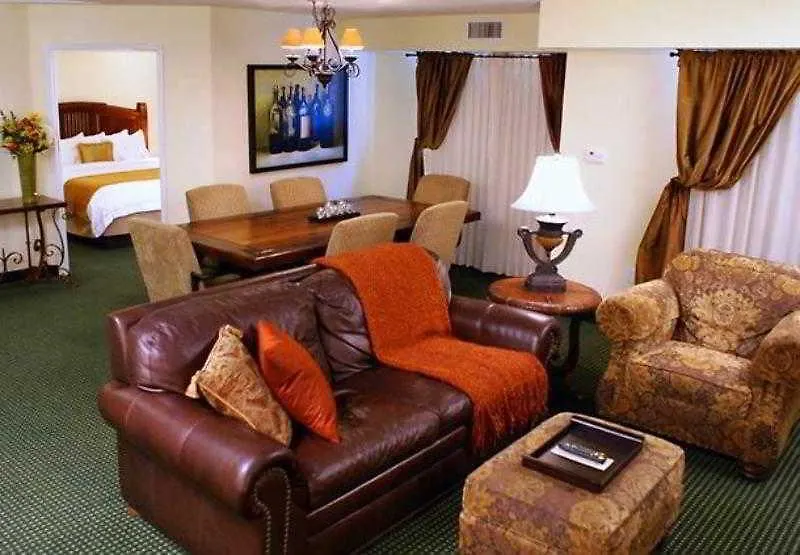 Residence Inn Scottsdale North 3*,